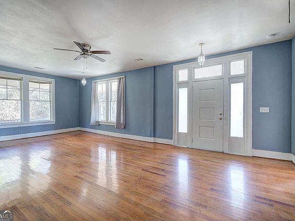 2nd image of 18 Cherokee St SW