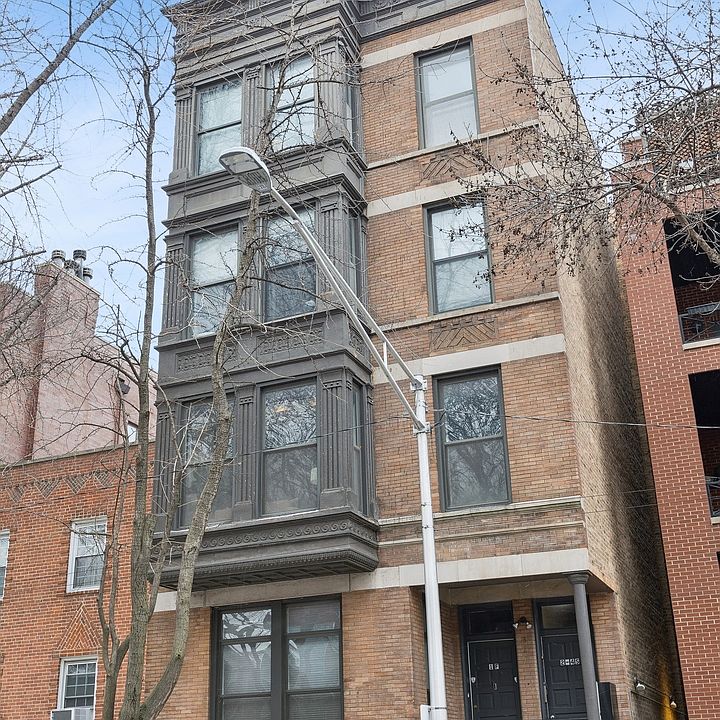 1st image of 320 W Evergreen Ave #2S