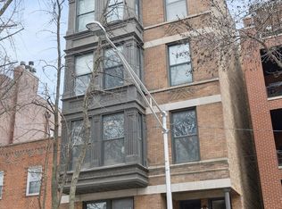 320 W Evergreen Ave #2S, Chicago, IL 60610
