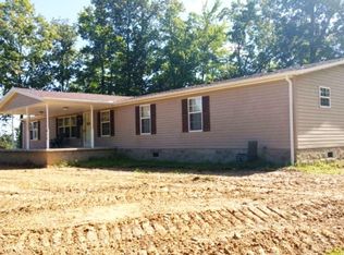 415 Rattlesnake Rdg, Grayson, KY 41143