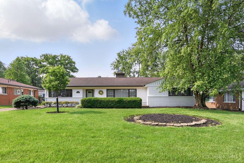 Real estate listing image