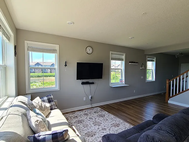7254 Yellowstone Ct N — Photo 7