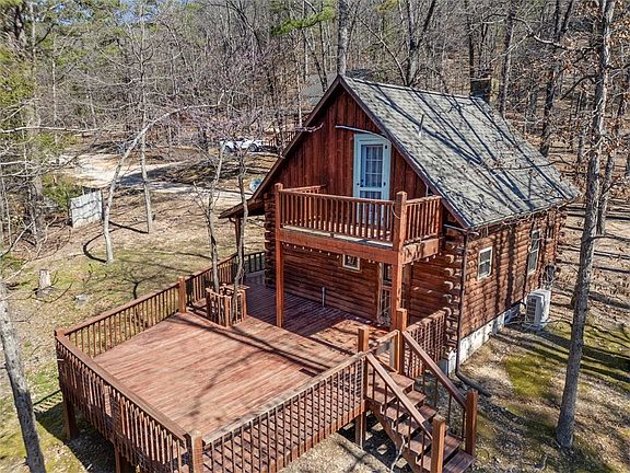 3rd image of 510 County Road 340