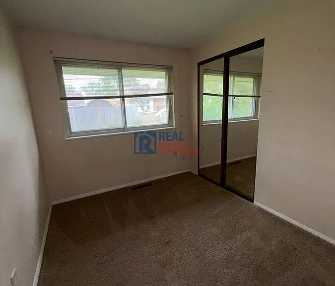 5885 Craftmore Dr — Photo 15