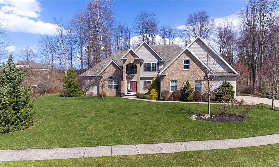 1st image of 4886 Equestrian Dr