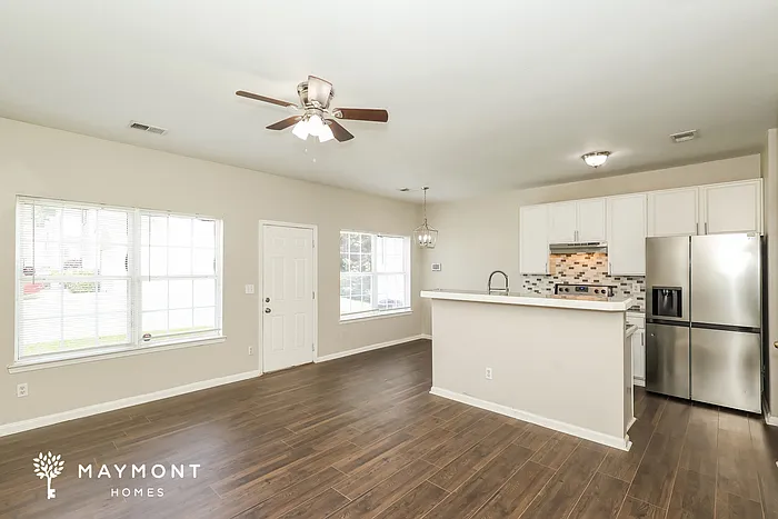 5071 Windsor Forrest Ln — Photo 4