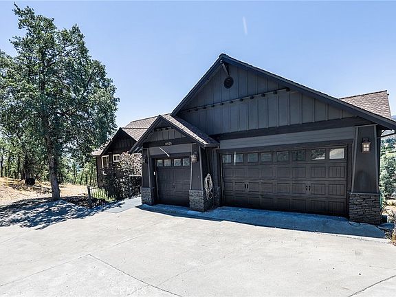 2nd image of 17535 Meadow View Dr
