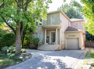 495 Deloraine Ave, Toronto, ON M5M 2C1