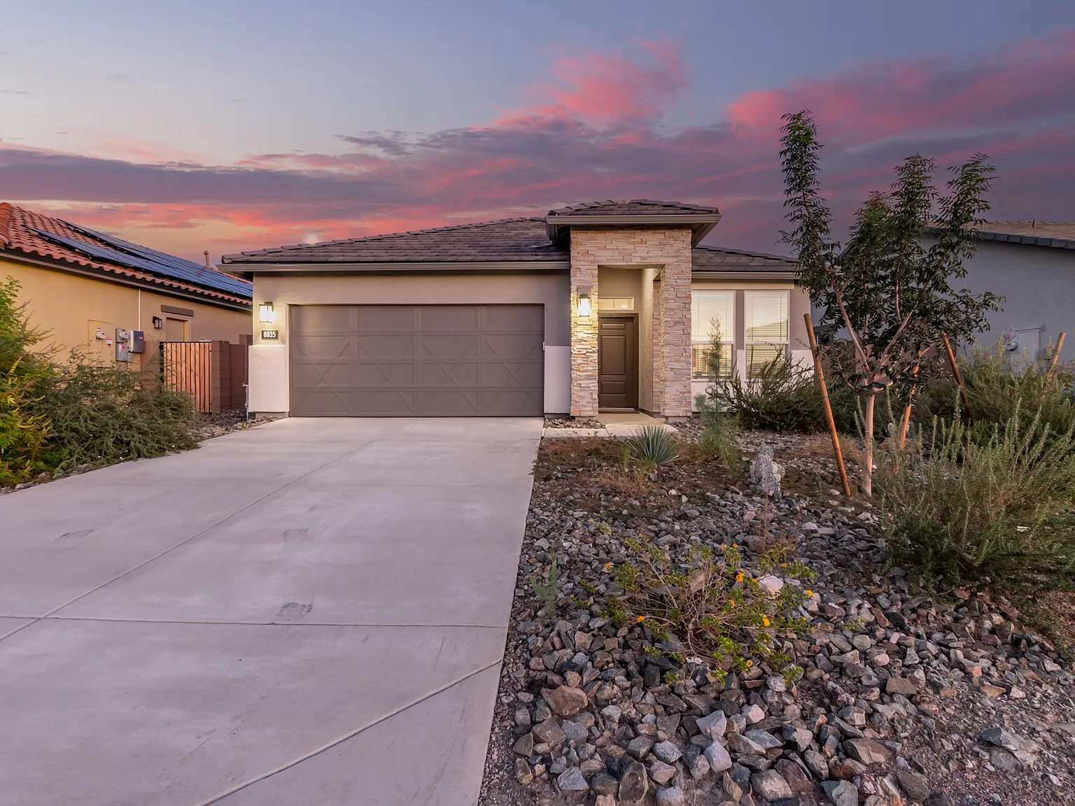 3 bed, $6,180 — Photo 1