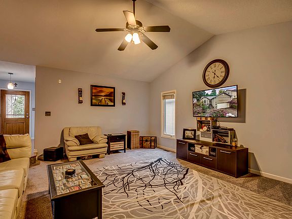 4th image of 8427 Ashley Oak Way
