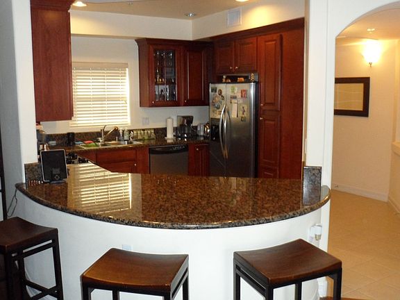 5th image of 14242 Burbank Blvd APT 306
