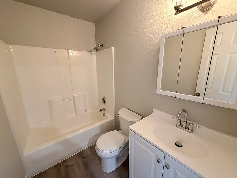 3246.5 Downey Ct #3 — Photo 5