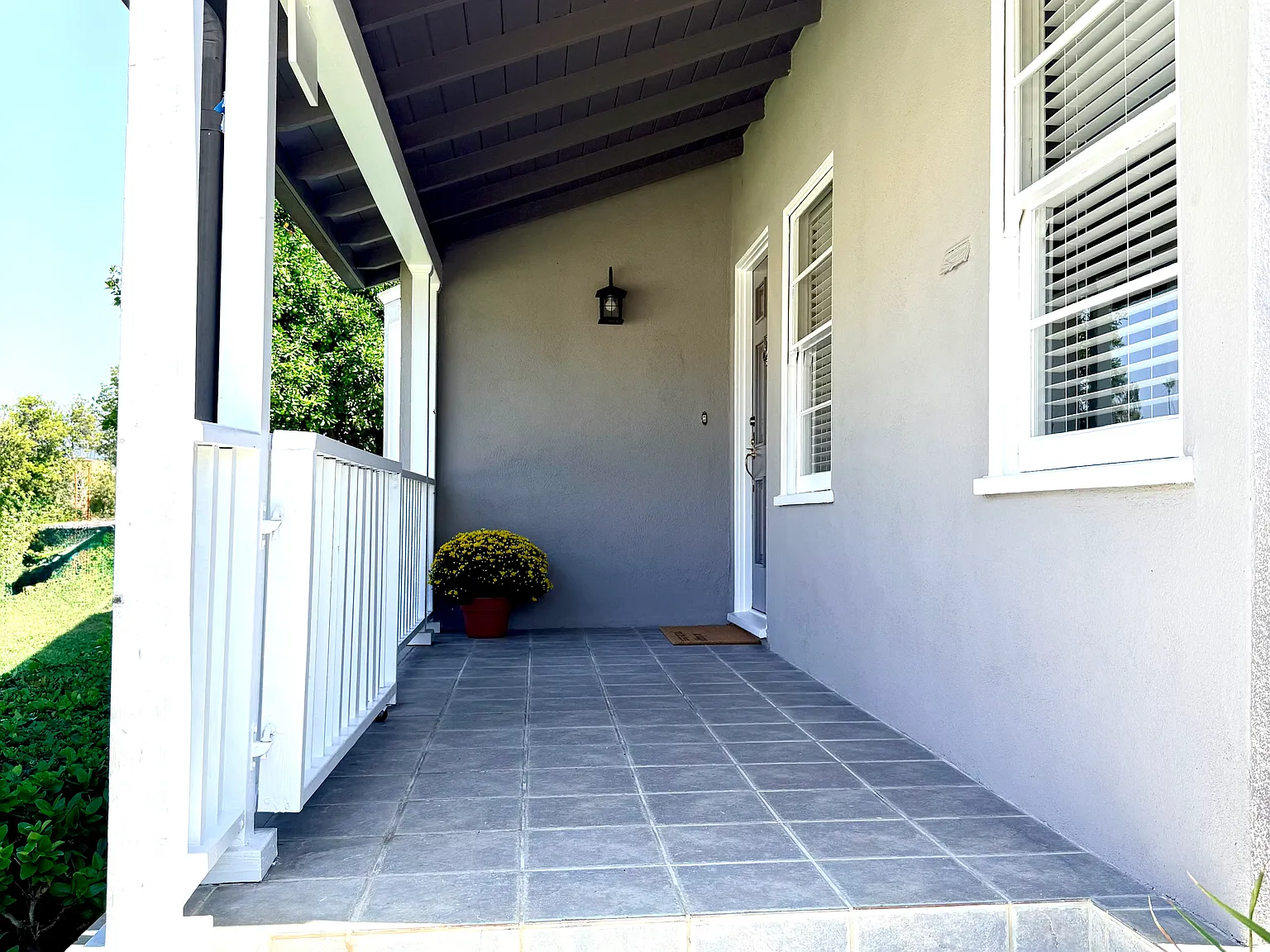 2 bed, 1.5 bath, 1334 sqft, $4,900 — Photo 4