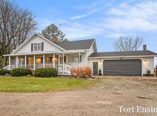 6196 W Sidney Rd, Sidney, MI 48885