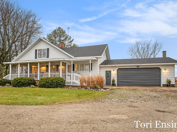 6196 W Sidney Rd, Sidney, MI 48885