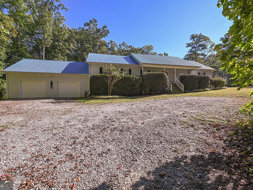1st image of 1326 Little Vine Rd