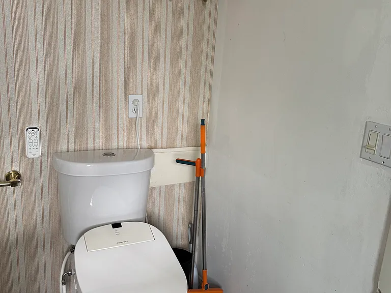1820 E North Hills Dr — Photo 17