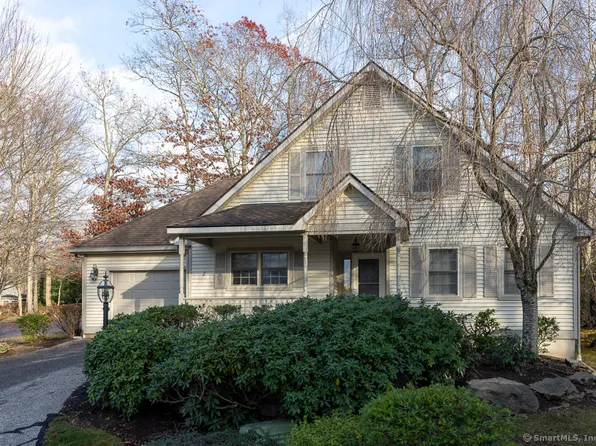 2 Brinkley Lane #2, East Lyme, CT 06357