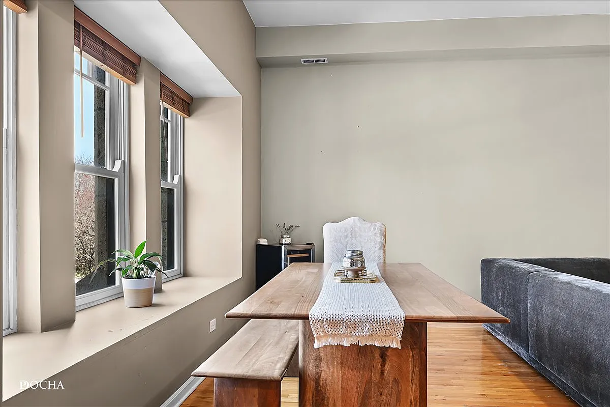 2 bed, 1500 sqft, $3,000 — Photo 3