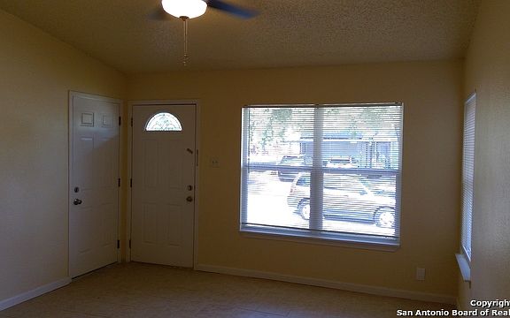 4th image of 4107 Sunrise Glade Dr