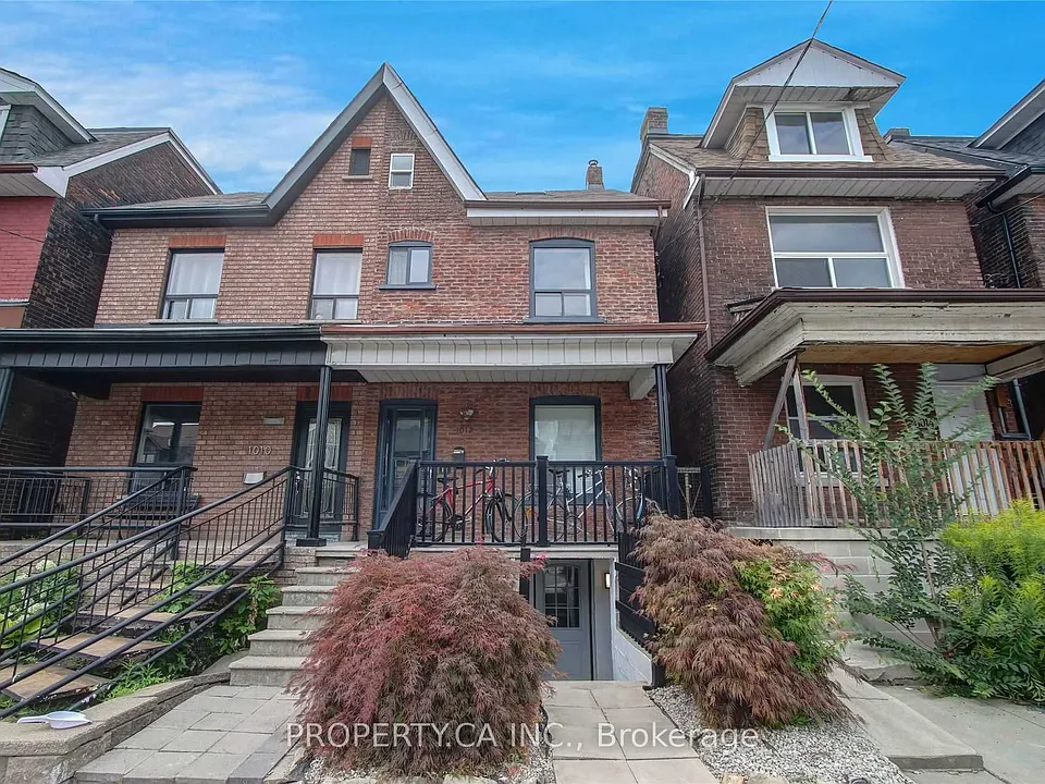 1012 Ossington Ave #LOWER