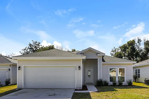 1507 Julia St Photo 1