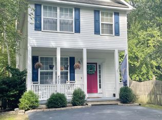 437 Plainview Ave, Edgewater, MD 21037
