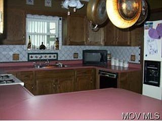 3rd image of 4406 9th Ave