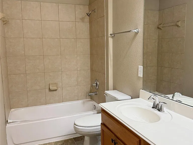 16010 Limestone Lake Dr — Photo 27