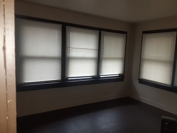 4th image of 927 N Dequincy St