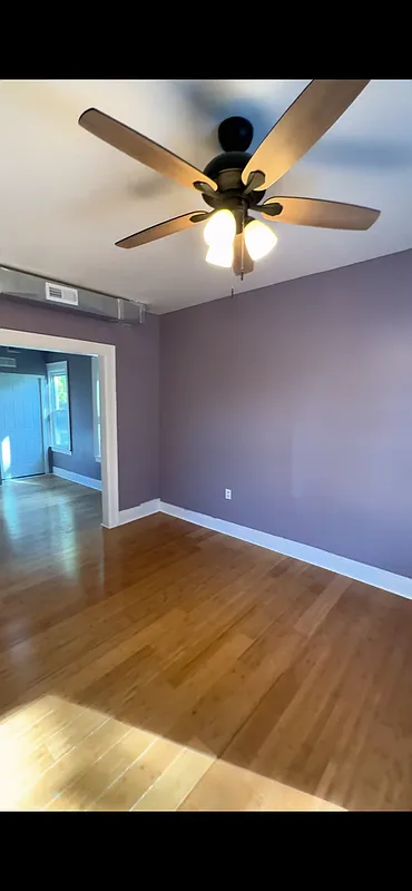3 bed, 1.0 bath, 1200 sqft, $1,500 — Photo 2