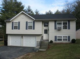816 Cook Hill Rd, Killingly, CT 06239