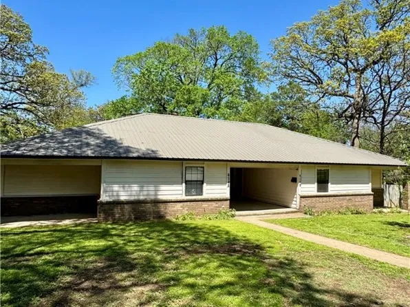 619 E Franklin St #A & B, Siloam Springs, AR 72761