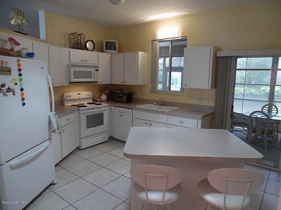 3rd image of 5400 NW 26th Ln