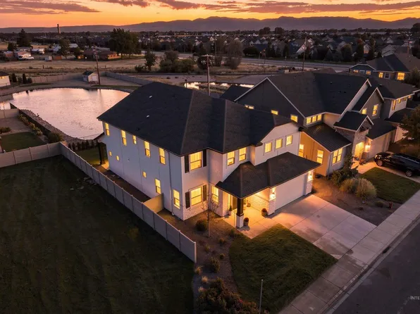 3106 E Mores Trail Dr, Meridian, ID 83642