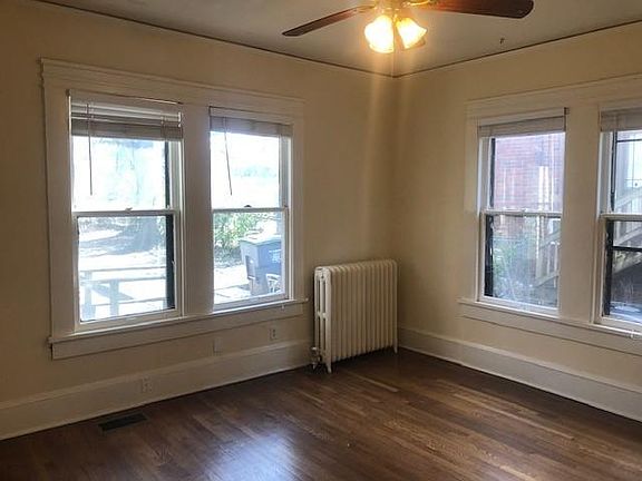 3rd image of 242 Hawthorne St