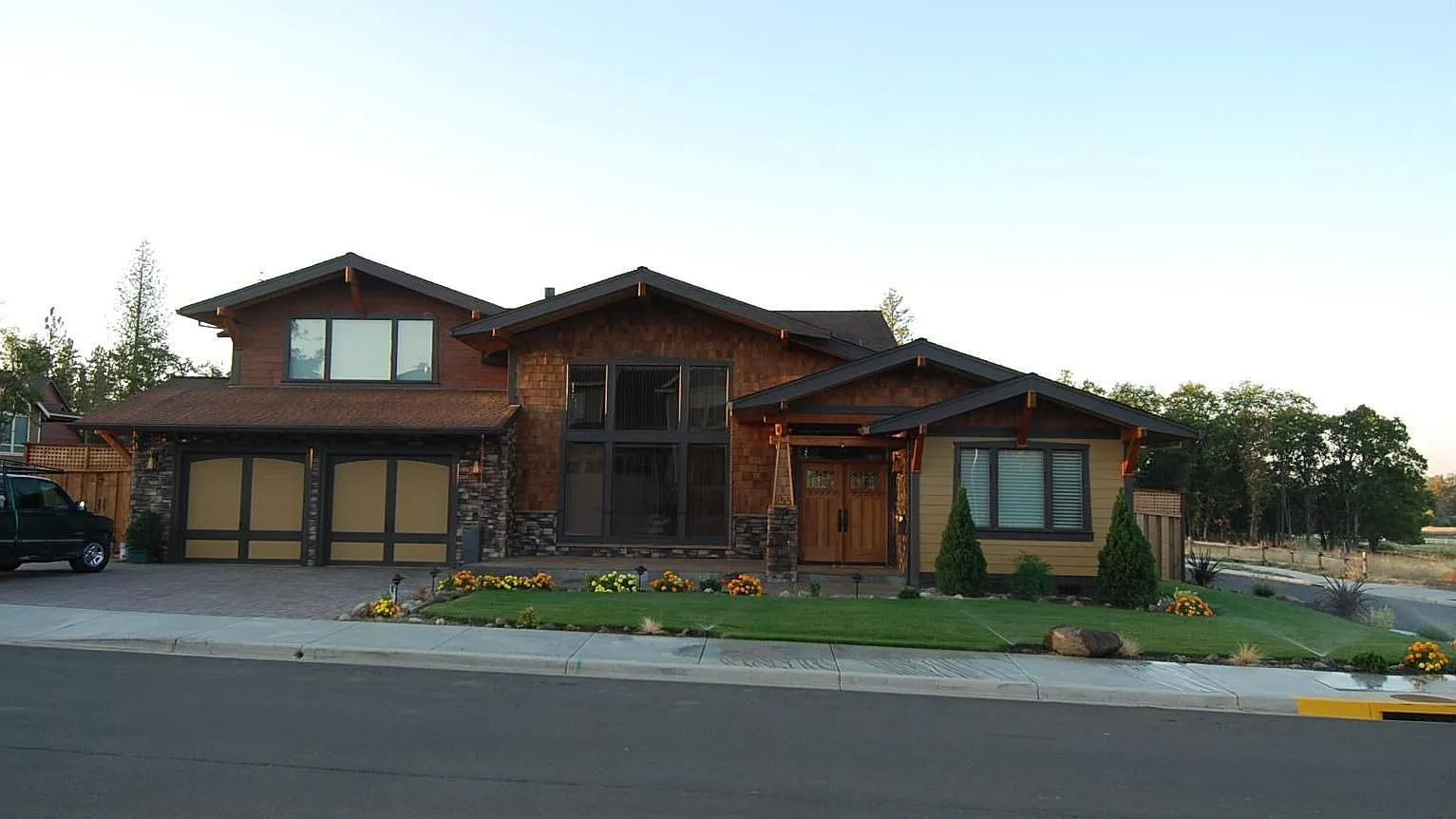 255 Echo Way photo 1