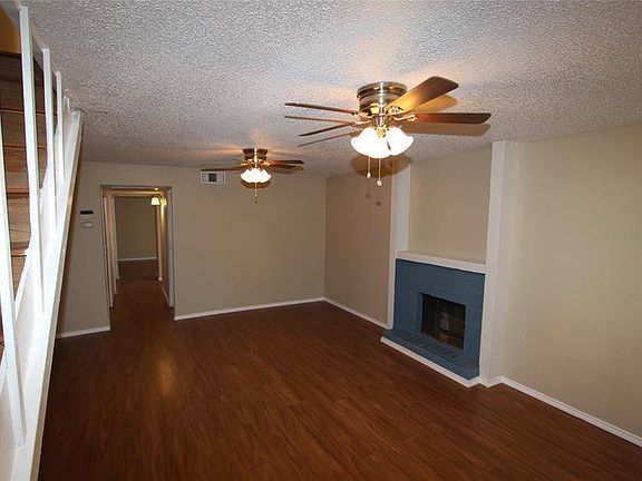 2nd image of 2642 Santa Barbara Dr