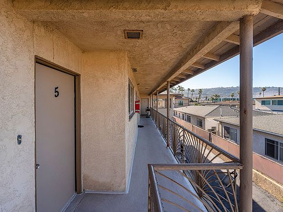 3rd image of 106 Vista Del Mar APT 5