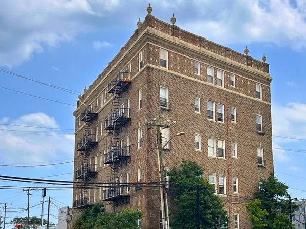 2 S Hartford Ave APT C1, Atlantic City, NJ 08401