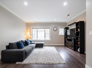 19097 64th Ave #8, Surrey, BC V3S 6X5