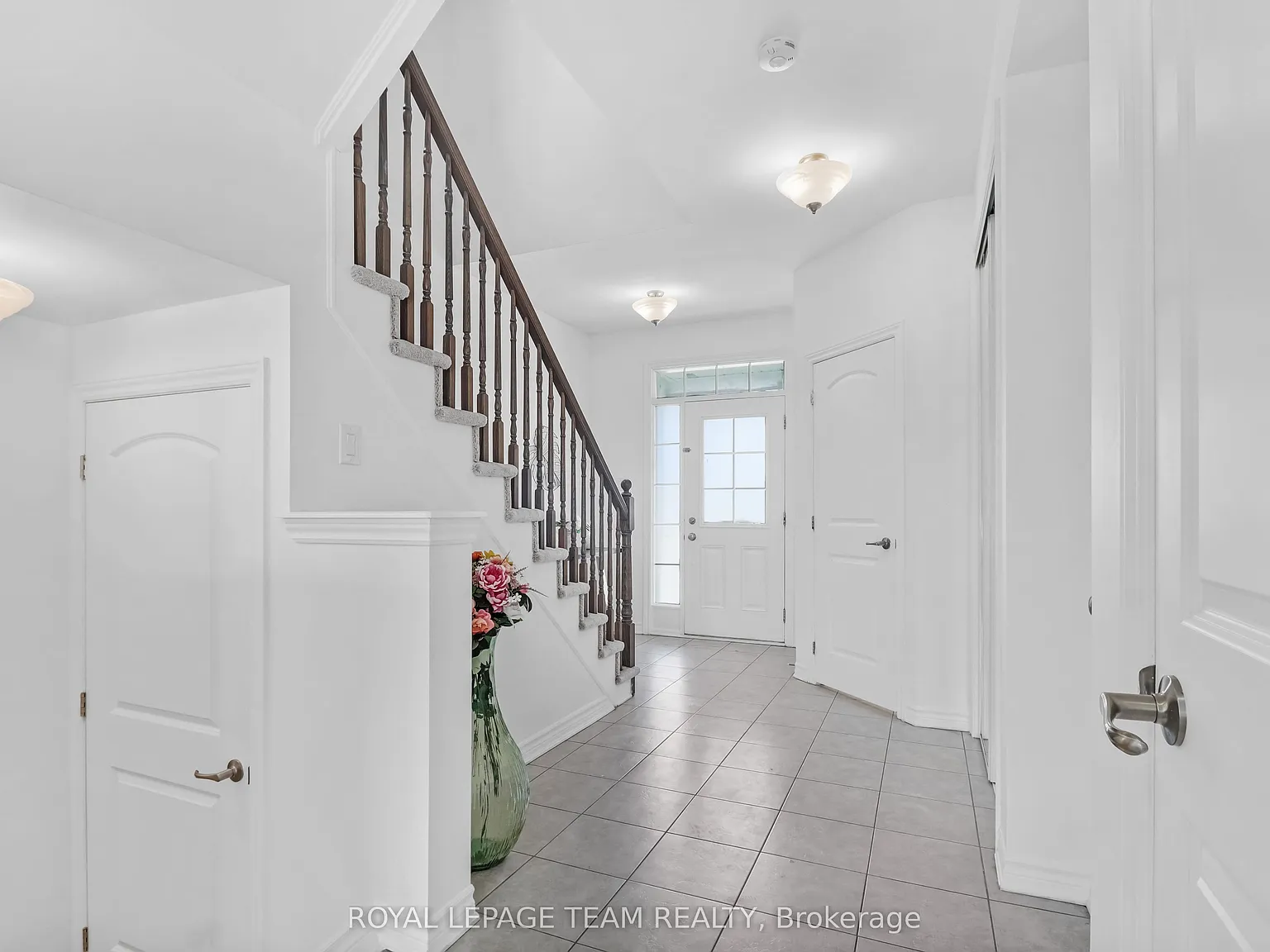 3 bed, $2,900 — Photo 4