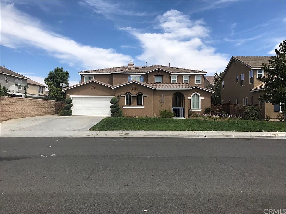 2nd image of 27708 Dover Dr