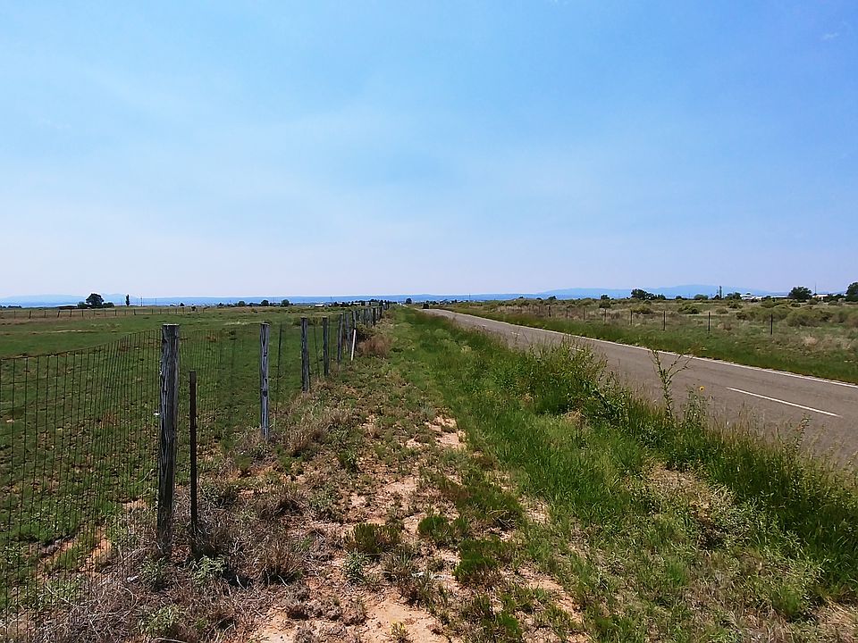 2nd image of 3502 E Martinez Rd