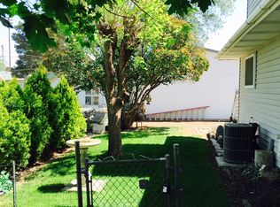 228 N Burke Ave, Connell, WA 99326
