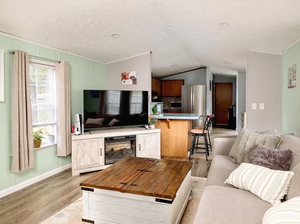 161 Roberts Road, Barrington, NH 03825