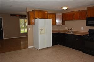 4th image of 4103 Balboa Dr