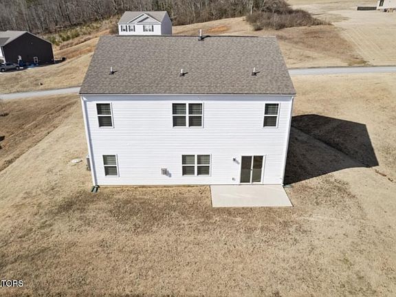 2nd image of 241 Summer Glenn Ln
