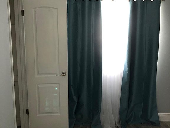 2nd image of 607 Lovett Ave