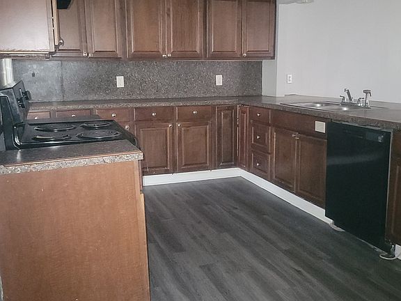 4th image of 7212 Fairfield Dr